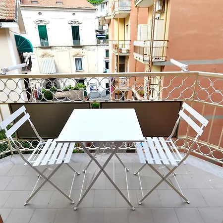 Iris Amalfi Dreams Minori